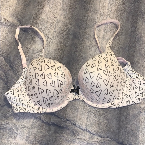 Victoria's Secret Other - NWOT Victoria Secret Bra💖💖
